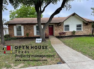 3011 Scott Mill Rd, Carrollton, TX 75007