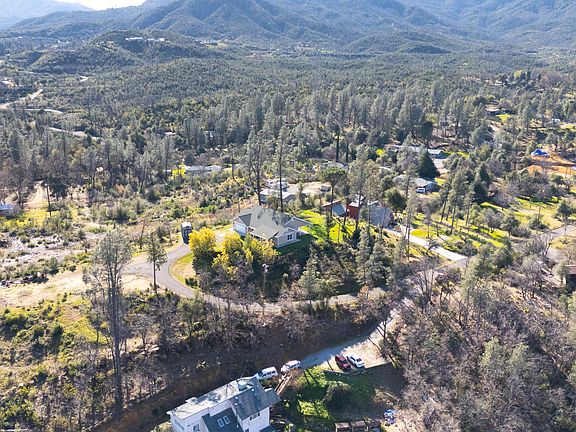 4th image of 15433 Cross Creek Dr
