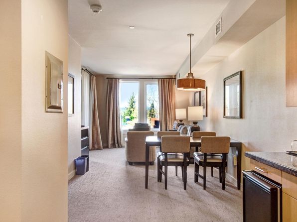 1314 McKinstry St #2012, Napa, CA 94559