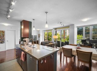 618 Abbott St #501, Vancouver, BC
