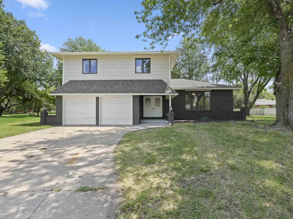 1534 N Valleyview Ct, Wichita, KS 67212