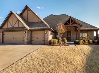 1432 Glenolde Pl, Edmond, OK 73003