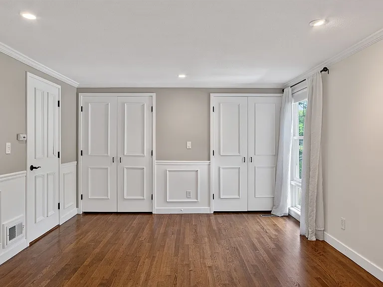 11 Oak St #48 — Photo 4