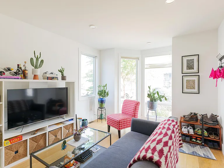 66 Hooker St #66 — Photo 2