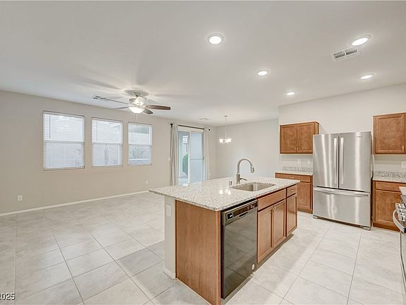 5th image of 7925 Forspence Ct