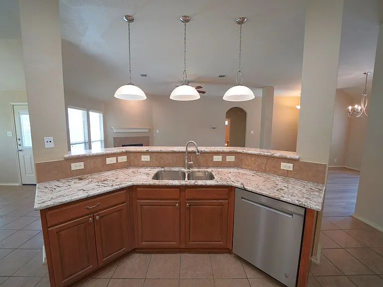 15805 Fair Ln — Photo 21