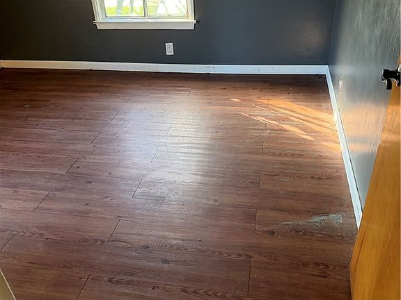 5th image of 4087 Abbott Rd