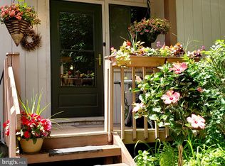 56 Trowbridge Ln #DD, Clementon, NJ 08021