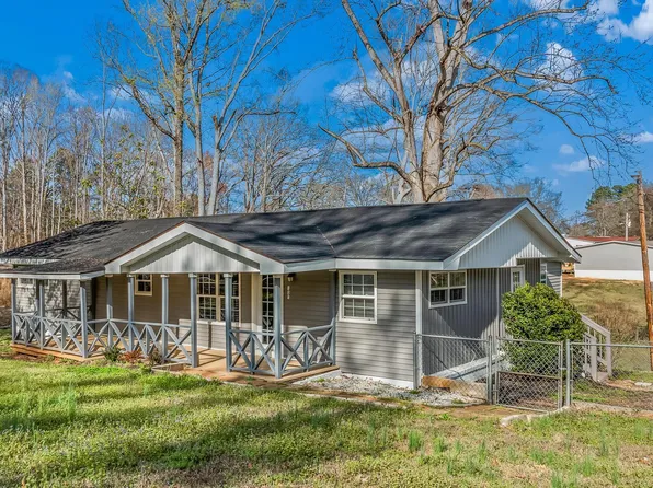 131 Fall St, Woodruff, SC 29388
