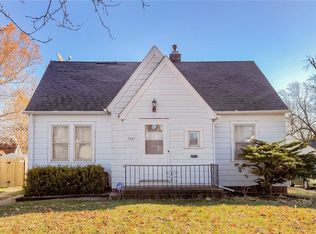 2417 36th St, Des Moines, IA 50310