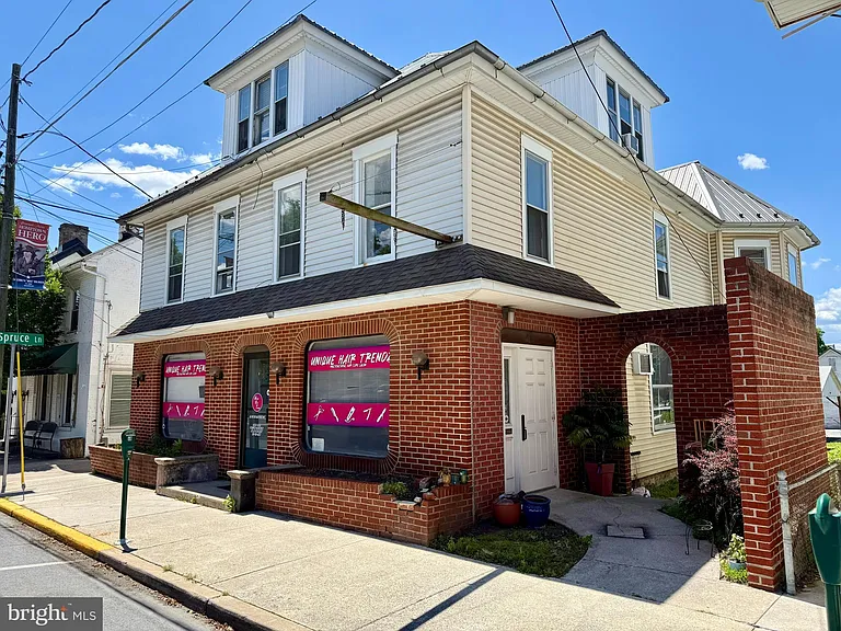 23 S Carlisle St #201 — Photo 1