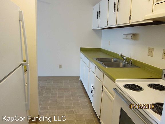 2nd image of 2600 W Highland Ave APT 105