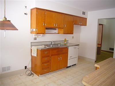 2nd image of 3276 Hillpoint Ln