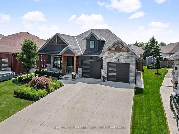 4th image of 281 Regatta Dr