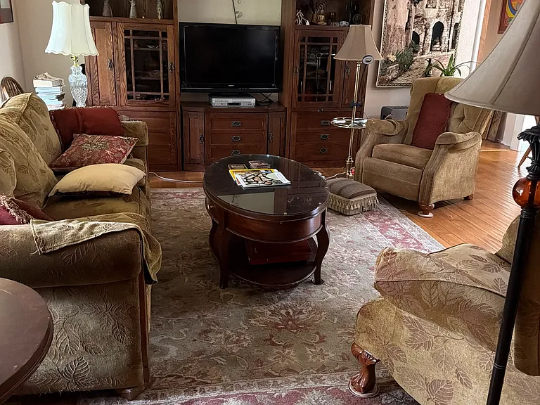 10335 Mercury Dr — Photo 6