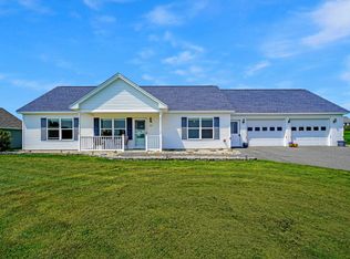 23 Meadow Dr, Waterville, ME 04901