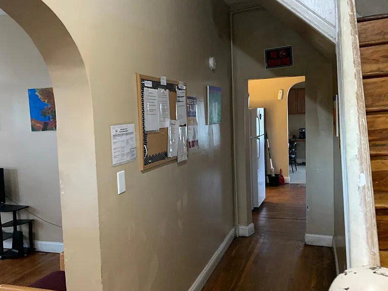 4002 Fernhill Ave — Photo 16