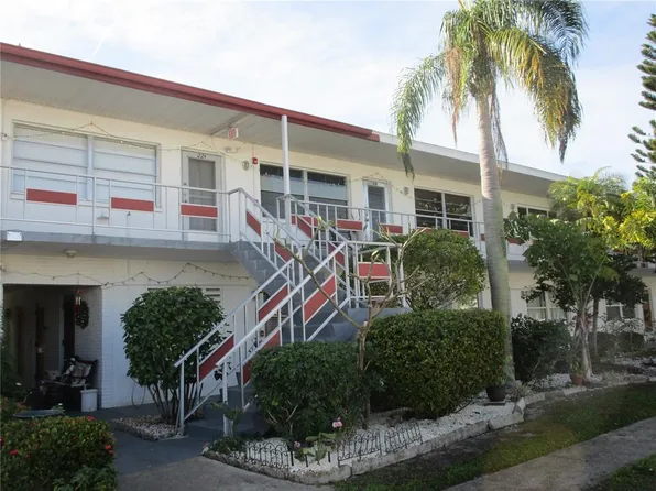 1900 58th Ave N APT 22, Saint Petersburg, FL 33714