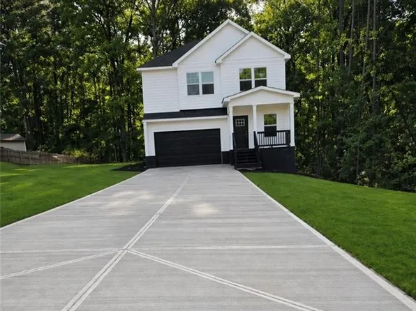 131 Forest Pl, Stockbridge, GA 30281
