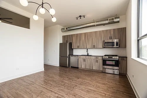 4234 N Western Ave #3E Photo 1