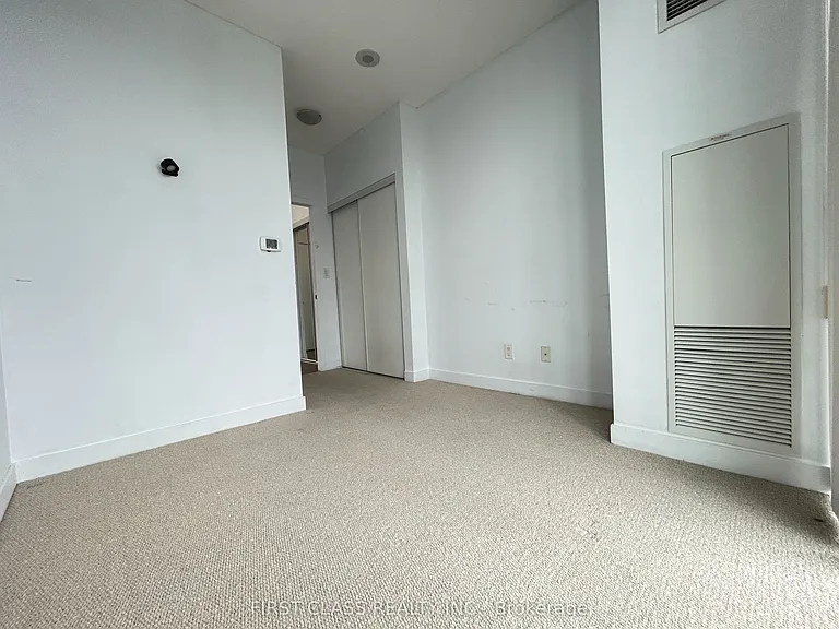 4070 Confederation Pkwy #4407 — Photo 16