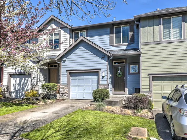 16454 SE Scoria Ln, Damascus, OR 97089