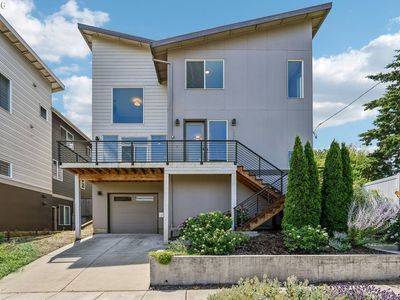 1336 NE Holland St, Portland, OR, 97211