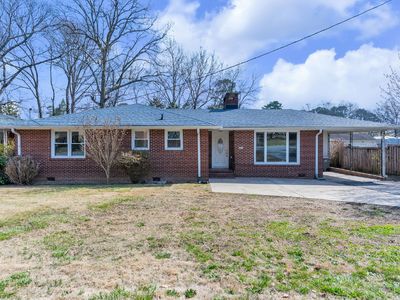 800 E Lee Rd, Taylors, SC, 29687