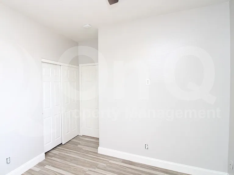 2764 E Highland Ct — Photo 11