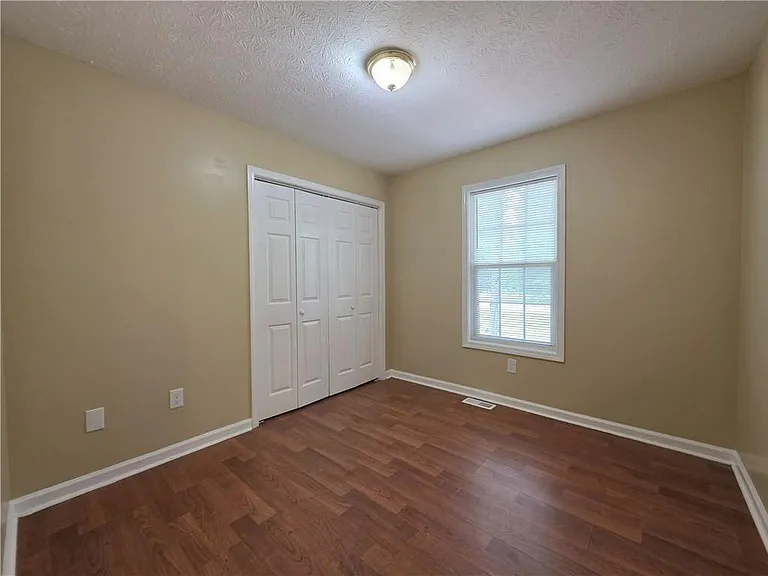 186 S Red Oak Way — Photo 9