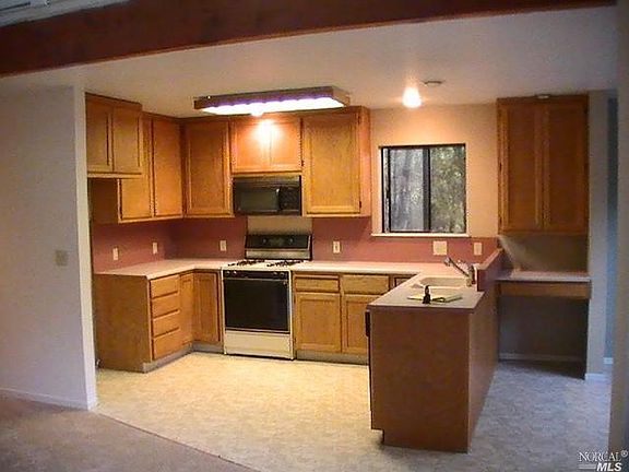 5th image of 3062 Primrose Dr