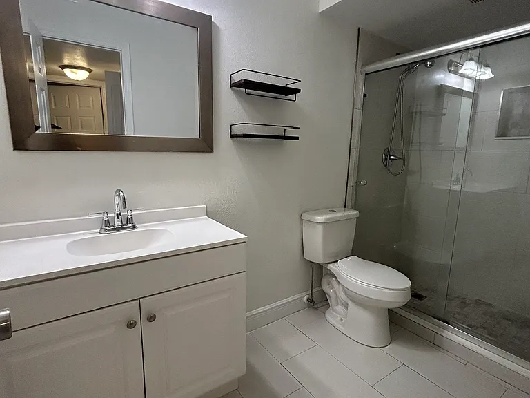 4115 S Semoran Blvd #16 — Photo 28