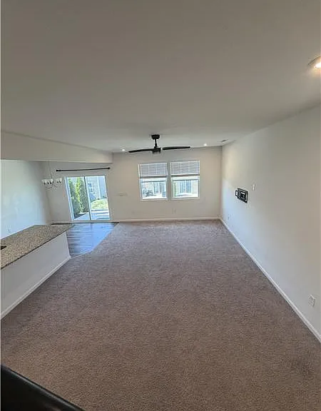 4208 Aine Dr — Photo 16