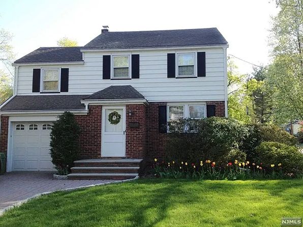 167 Cedar Ave, Hackensack, NJ 07601