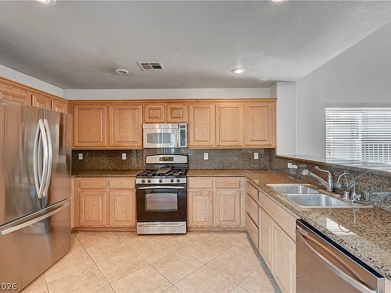 9985 Big Bow Springs Ct — Photo 8