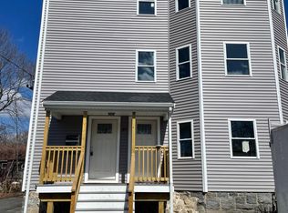 89 Pacific St #2, Rockland, MA 02370