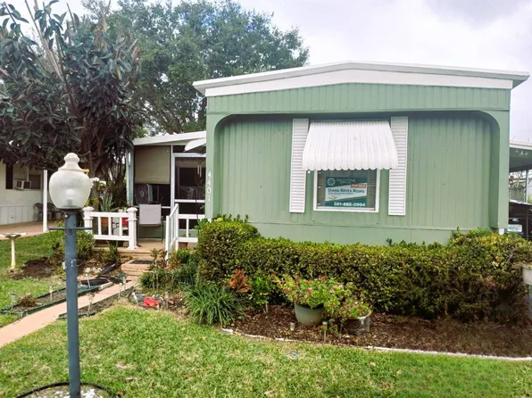 4401 NW 67th Pl, Pompano Beach, FL 33073