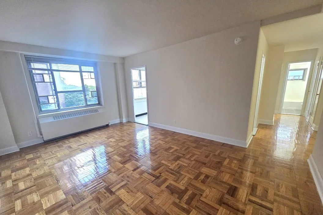 1 bed, 821 sqft, $2,285 — Photo 2