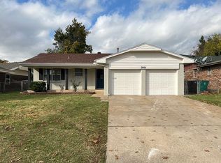 2901 N Grove Pl, Oklahoma City, OK 73127