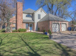 4918 S Columbia Pl, Tulsa, OK 74105