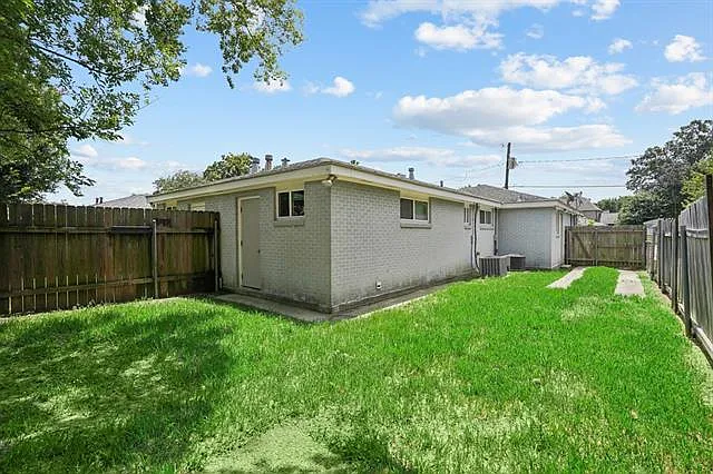 512 Arnold Ave — Photo 15