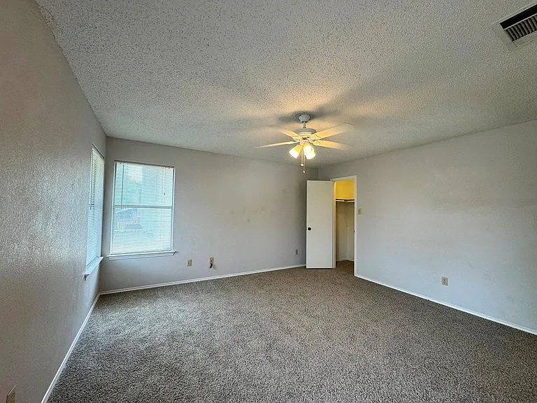 14009 Maricella Ln — Photo 26