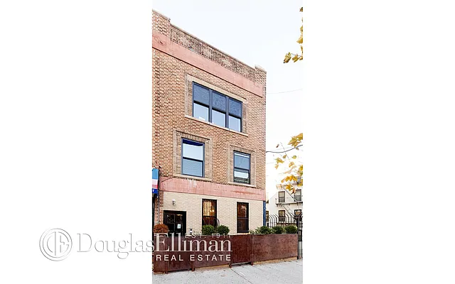 Rented by Douglas Elliman | media 16