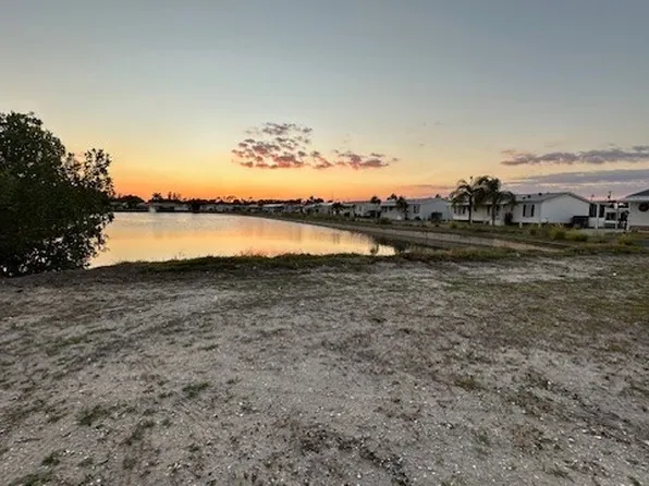 5534 Adam Dr, North Fort Myers, FL 33917