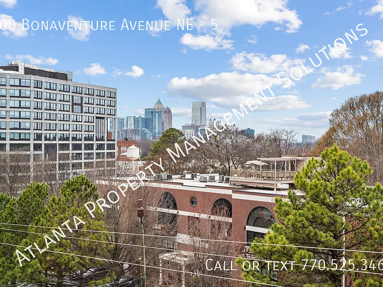 600 Bonaventure Ave NE #5 — Photo 2