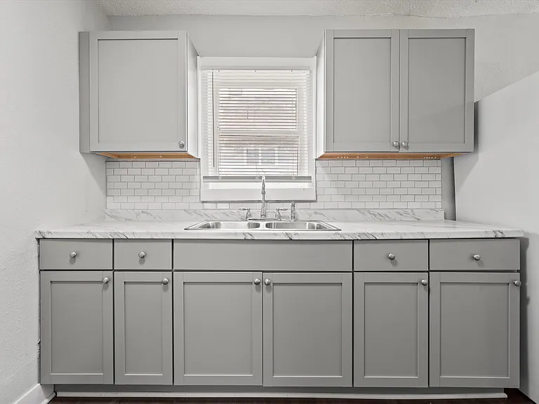 6915 Agnes Ave #1 — Photo 6