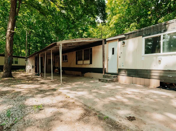 4726 Luanne Ln, Traverse City, MI 49685