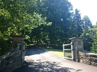 450 Warren St, Brookline, MA 02445