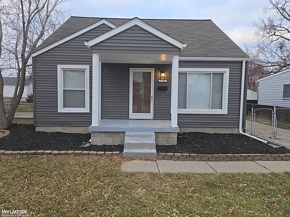 3rd image of 7337 Dale Ave