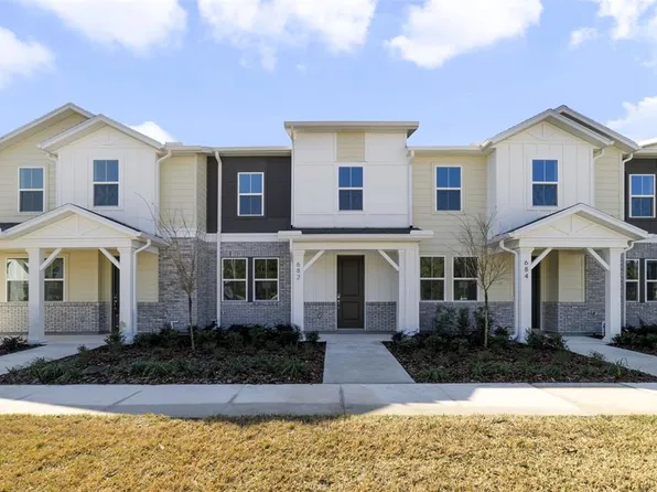 682 Lola Ln, Oviedo, FL 32765